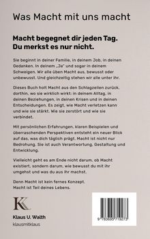 "Was Macht mit uns macht. Macht begegnet dir jeden Tag." Text erläutert Macht im Alltag. Unten links Namenlogo und Webadresse.