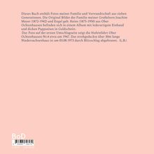 Text beschreibt ein Buch mit Ahnenbildern; Rückseite in Rosa mit Barcode und Preisen: €43,99, CHF 58,90.