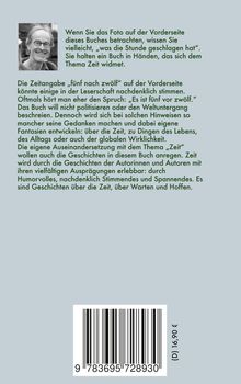 Texte sprechen über Zeit, reflektieren über den Satz "fünf nach zwölf." Links ein schwarz-weißes Porträtfoto. Rechts Barcode.
