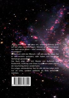 Text über menschliche Entwicklung und zyklisches Denken, vor weltraumartigem Hintergrund. Barcode unten.