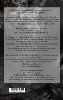 Text über einen Mann im Kampf gegen die Dunkelheit und eine Liebe, die das Ende übersteht; dekorativer Hintergrund mit Rauch.