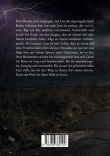 Text über Lou, die ihren verschwundenen Freund Jean sucht. Im Hintergrund: düstere Landschaft mit Blitz.