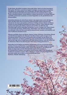 Text beschreibt Jahreszeiten, Lebensfeste, Traditionen und Rituale. Im Hintergrund blühender Kirschbaum vor blauem Himmel.