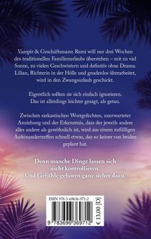 Der Text beschreibt einen Urlaubsroman über einen Vampir und eine Richterin. Hintergrund: Palmblätter und Sonnenuntergang.