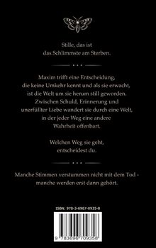 Ein schwarzer Hintergrund mit weißem Text über Stille, Entscheidungen, Schuld und Wahrheit. Oben ein Insektenlogo.