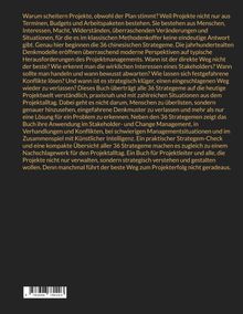 Text beschreibt die Nutzung von 36 chinesischen Strategemen im Projektmanagement, um Herausforderungen kreativ zu lösen. Unten Barcode.