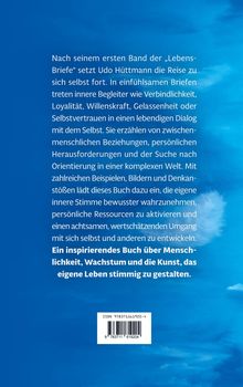 Buchbeschreibung über persönliche Entwicklung. Himmelsblaues Design mit Wolken. ISBN 978-3-7311-6192-0-4.
