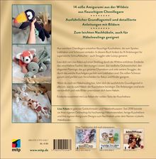 14 süße Amigurumi aus Chenillegarn, Anleitungen mit Bildern, auch für Häkelneulinge. Drei Fotos: gehäkelte Tiere.