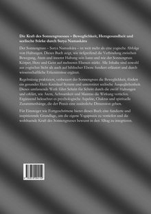 Text beschreibt ein Buch über den Sonnengruß, seine Vorteile für Beweglichkeit, Gesundheit und seelische Stärke durch Yoga.