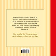 Text über Pu, der durch den Wald spaziert, mit Bienen um ihn herum, und einen Plan für Honig schmiedet.