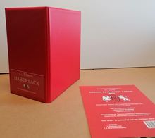 Ein roter Ordner "C.H. Beck HABERSACK" und eine rote Broschüre mit Text über einen extra breiten Ordner von C.H. Beck.
