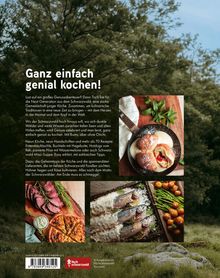 Ganz einfach genial kochen! Bäume im Hintergrund, drei Bilder mit Essen: gefüllte Brötchen, Fleisch mit Kräutern, Forellen mit Gemüse.