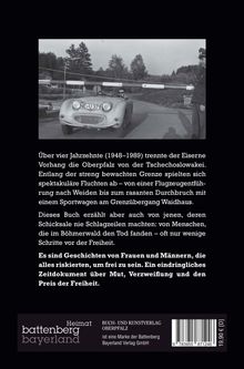 Ein Auto mit dem Kennzeichen NE-U 378 durchbricht eine Schranke. Es sind Geschichten von Mut und Freiheitstaten.