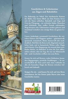 "Geschichten & Geheimnisse aus Zügen und Bahnhöfen" beschreibt die Magie von Reisen zwischen Aufbruch und Ankunft. Links Bahnhof im Nebel, rechts ein grünes Logo mit einem Drachen.