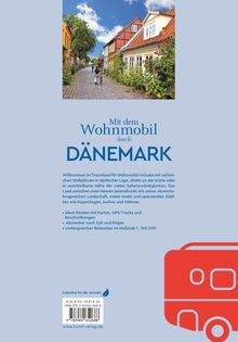 "Mit dem Wohnmobil durch DÄNEMARK." Bild: Bunte Häuserreihe, gepflasterte Straße, Person mit Fahrrad.
