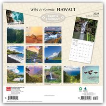Texte: "Wild & Scenic HAWAI'I", "2027", "EARTH FRIENDLY", Monatsnamen und Bildbeschreibungen. 

Collage aus Landschaftsfotos.