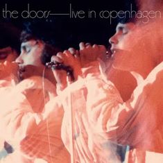 "The Doors – Live in Copenhagen." Mehrfache Überlagerung von Bildern eines Sängers, der in ein Mikrofon singt.