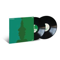 Text: "Meshell Ndegeocello," "Ventriloquism." Cover mit grünem Profil, zwei schwarze Vinyl-Schallplatten im Hintergrund.