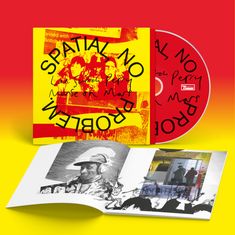 Cover Design mit den Worten "SPATIAL NO PROBLEM" und "Lee 'Scratch' Perry House of Mass". Dominante Farben: Rot und Gelb.