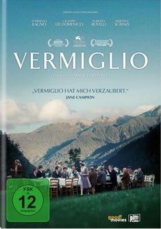 Text: "Vermiglio", "Ein Film von Maura Delpero", "Vermiglio hat mich verzaubert." Darunter eine Tafel in Berglandschaft.