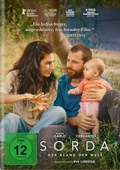 Text: "Sorda - Der Klang der Welt", darunter "Miriam Garlo, Álvaro Cervantes". Eine Familie sitzt im Gras unter einem Baum.