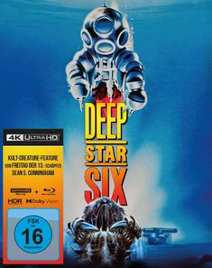 "Deep Star Six" ist zentral in gelben und roten Buchstaben. Ein Tiefseetaucheranzug, ein Monster und eine Unterwasserstation sind dargestellt.