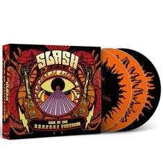 Text: "SLASH LIVE AT THE S.E.R.C.E.N.T. FESTIVAL". Illustration mit Gitarren, Auge, Dreieck und Schlangen, vier CDs.