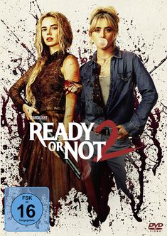 „Ready or Not 2“, FSK ab 16 freigegeben, zwei Frauen, eine mit Waffe, blutige Spritzer im Hintergrund.