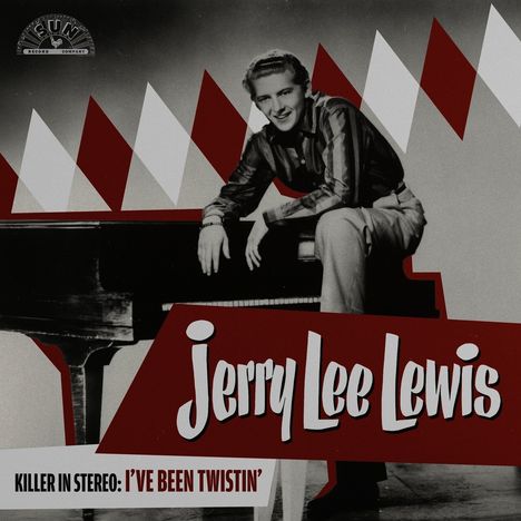 "Killer in Stereo: I've Been Twistin'." Ein Mann in Hemd und Hose sitzt auf einem Klavier. Dreiecksformen im Hintergrund.