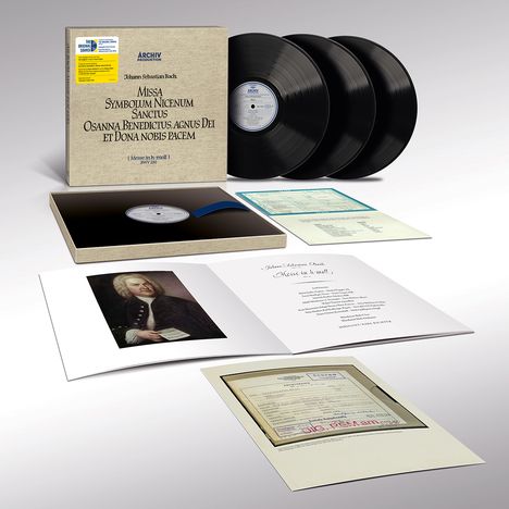 Box mit der Aufschrift: "Johann Sebastian Bach, Missa, Symbolum Nicenum, Sanctus, Osanna..." Drei Schallplatten, ein Booklet und Zertifikate.