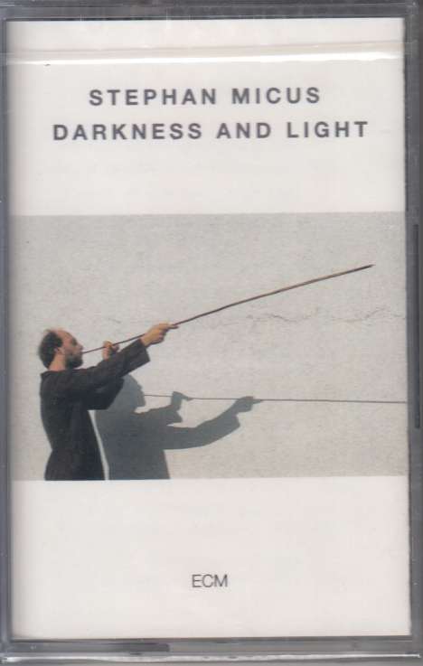 Stephan Micus (geb. 1953): Darkness And Light, MC