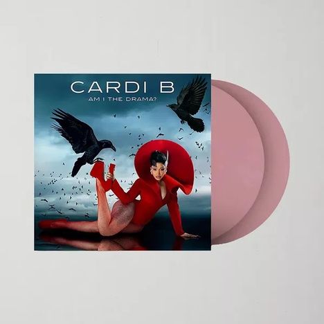 "Cardi B - Am I the Drama?" Über einer Frau in rotem Outfit, umgeben von Krähen, liegt ein rosa Vinyl.