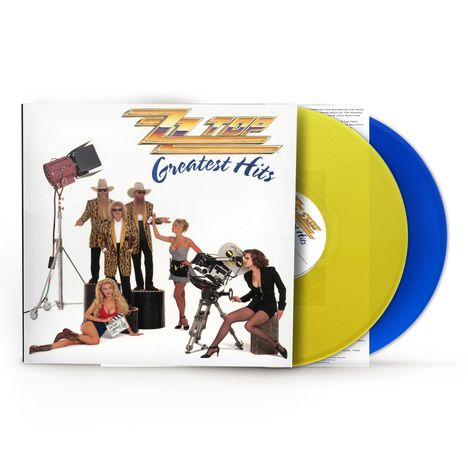 "ZZ Top Greatest Hits" in stilvollem Schriftzug, mit drei Männern in markanten Anzügen und mehreren stilvoll gekleideten Frauen.