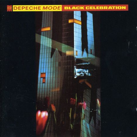 "Depeche Mode Black Celebration" in gelber Schrift auf rotem Hintergrund. Gebäude mit Lichteffekten, Tulpen im Vordergrund.