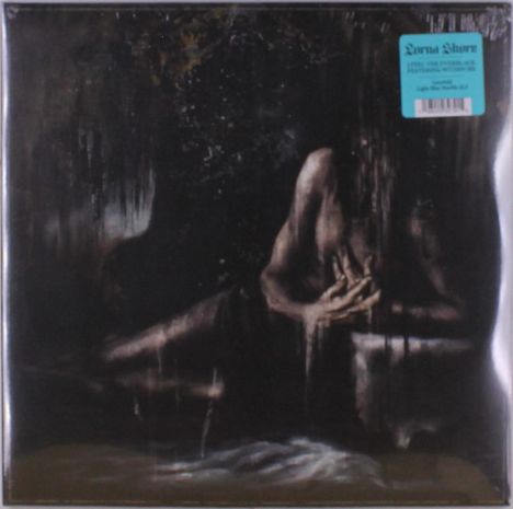 Oben rechts: "Lorna Shore". Dunkles, kunstvolles Cover mit einer Gestalt, deren Gesicht und Hände undeutlich sind.