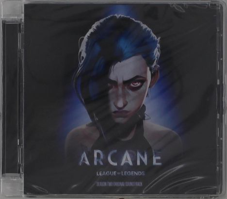 Text: „ARCANE“, „LEAGUE OF LEGENDS“, „SEASON TWO ORIGINAL SOUNDTRACK“. Illustration eines ernsten Gesichts mit blauen Haaren.