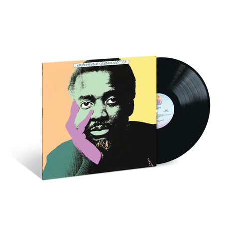 Text "ahmad jamal '73" oben. Farbiges Porträt eines Mannes, eine Schallplatte daneben.