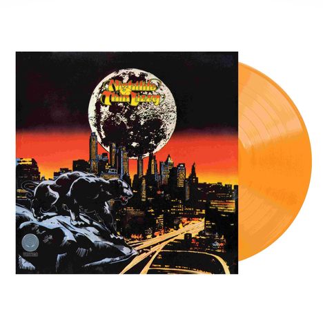 „Nightlife Thin Lizzy“ steht vor einem großen Mond und einer Skyline. Zwei schwarze Panther sind im Vordergrund.