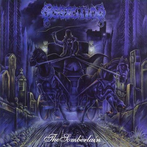 "Dissection" oben, "The Somberlain" unten. Illustration: Dunkler Kutscher auf Friedhof mit blauen Tönen und Grabsteinen.