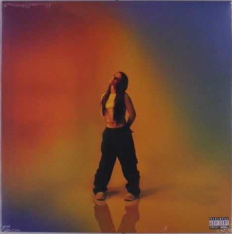 Illustration mit "Parental Advisory"-Logo. Eine Person in weiter Kleidung steht vor einem farbenfrohen Hintergrund.