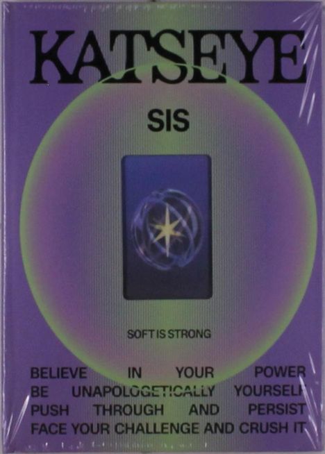 Katseye: SIS (Soft Is Strong) (Limited Edition Strong Version), 1 CD, 1 Buch und 1 Merchandise