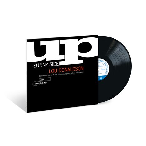 Cover mit „UP“, „SUNNY SIDE“, „LOU DONALDSON“, Bandmitglieder aufgelistet, ein schwarzes Vinyl ragt hervor.