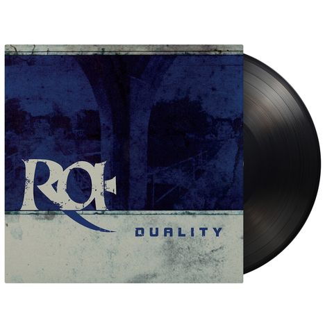 Texte auf einer Schallplattenhülle: "Rα", "DUALITY". Die Gestaltung ist dunkelblau mit abstrakten Formen.