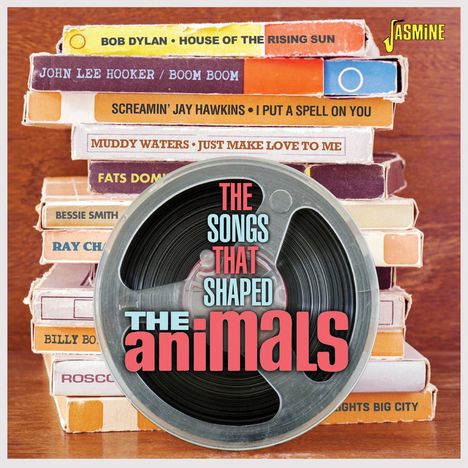 Stapel bunter Bücher, darauf: "THE SONGS THAT SHAPED THE ANIMALS". Oben links gelbes Logo: "JASMINE".