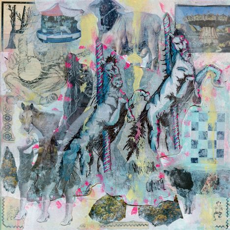 Eine komplexe Collage mit Karussellpferden, gemischt mit Skizzen und Farbspritzern.