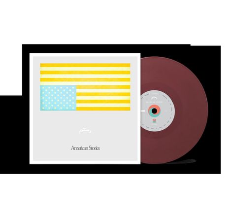 Der Text lautet: "American Stories". Design mit einer Flagge in Gelb und Blau auf einem Plattencover mit dunkelroter Schallplatte.