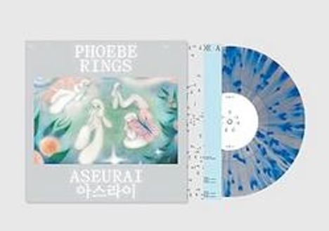 "PHOEBE RINGS ASEURAI" steht auf einem Plattencover mit Illustrationen von Figuren im Wasser und einer blau-weißen Schallplatte.