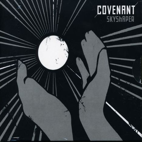 Text: "Covenant Skyshaper". Graue Hände halten einen strahlenden Kreis vor einem dunklen Hintergrund mit Linien.