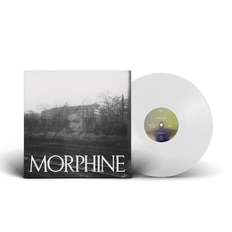 "MORPHINE" steht auf dem Plattencover. Ein Schwarzweißfoto zeigt eine verschwommene Landschaft. Transparentes Vinyl erscheint daneben.