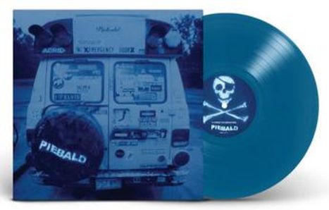 "Piebald" steht auf einem blauen Vinyl und einem Reserverad. Ein gezeichnetes Totenkopf-Logo ist auf der Vinyl-Schallplatte.